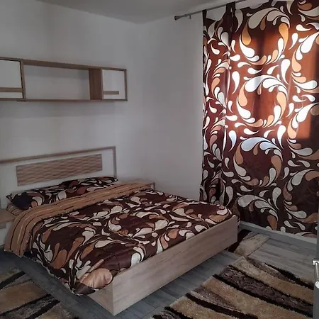 Belle Maison Neuve A 15 Min De Bordeaux Et 35 Min بيت للعطل